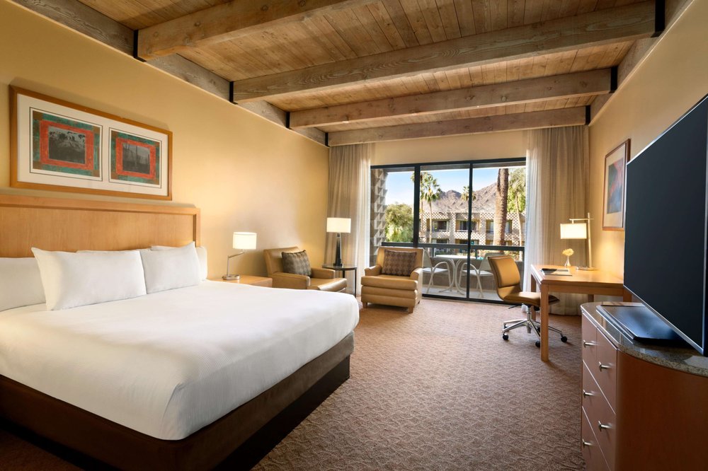 DoubleTree Resort guest room